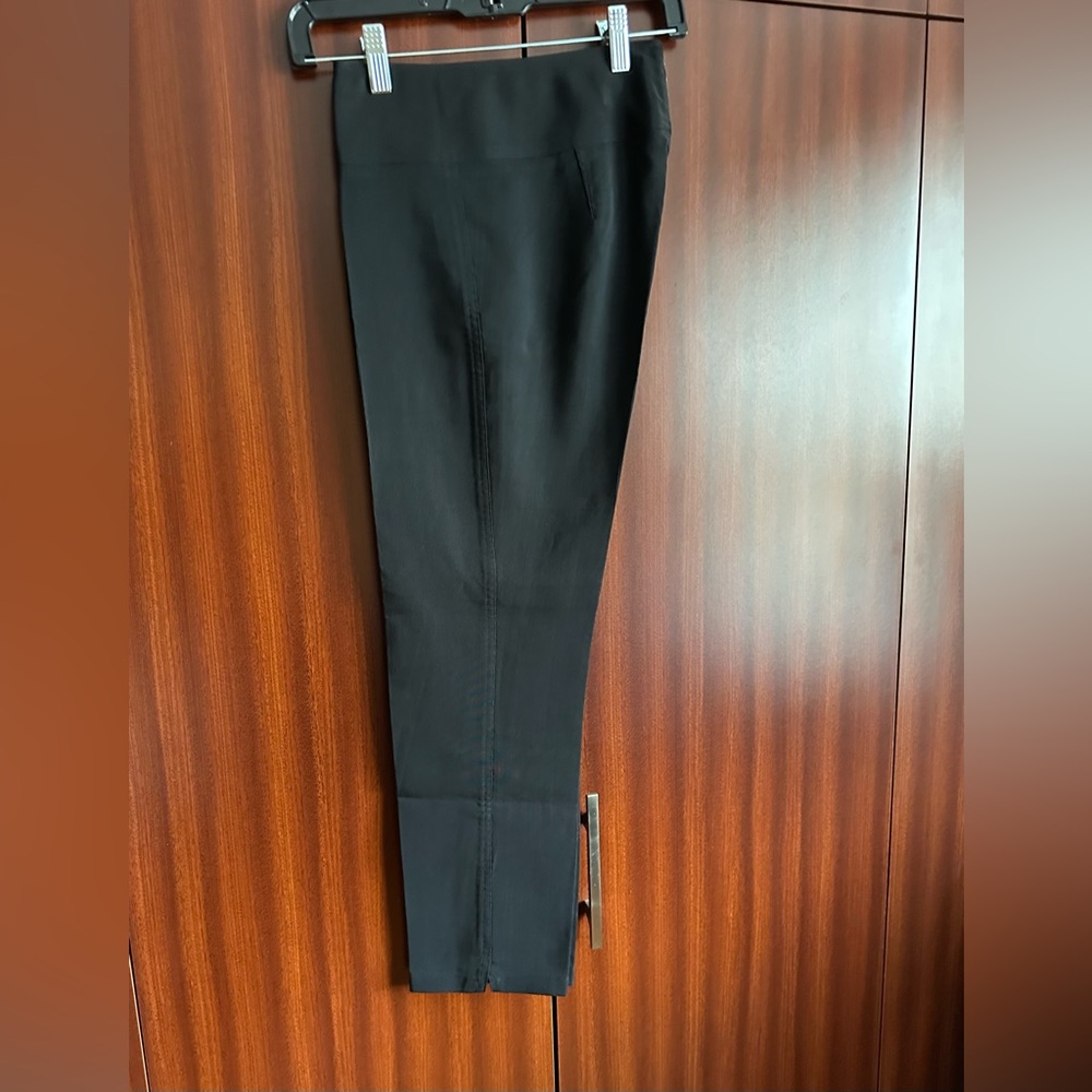 Vintage New Donna Karan Collection Black Pants.Waist 30”,Inseam 26”.Never worn